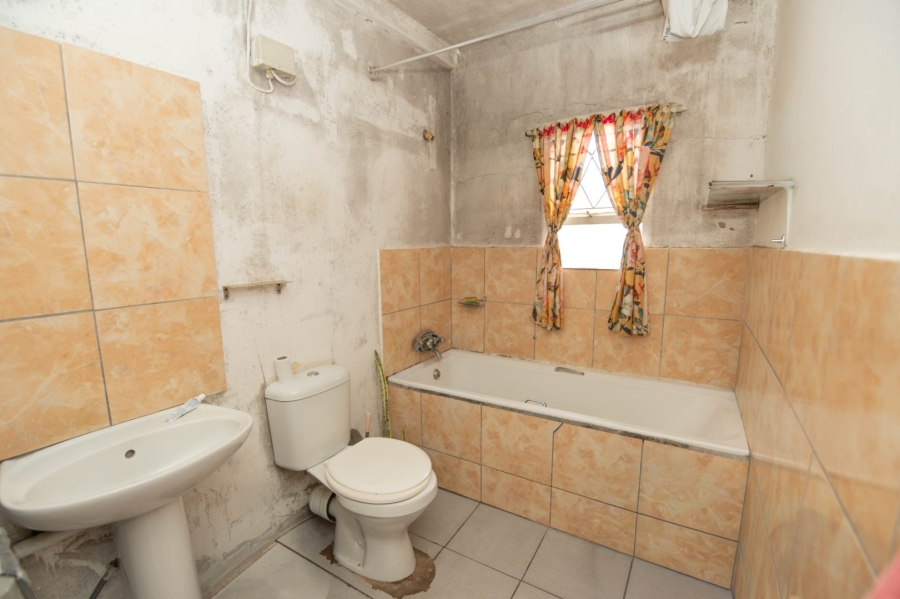 3 Bedroom Property for Sale in Algoa Park Eastern Cape